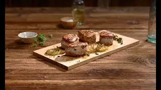 Schweinsmedaillons auf den Punkt braten