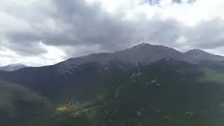 Vuelo de drone en Saint Catherine's Chapel on the Rock