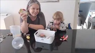 Babyrassel basteln Musikspiel Kinder und Musik
