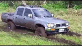 TROLLER X HILUX na Lama ! OLHA NO QUE DEU !!!