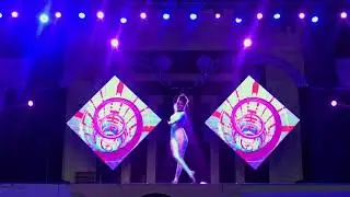 Fikrte solo contortion act