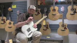 Roland Jazz Chorus 120 by Rick Welbanks @ Steves Music TO