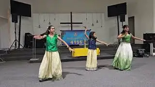 Onam Dance by girls 🥰