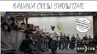 Banana Crew Showtime 2020