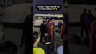 Tiger shroff Meet his fans 😍😍  #shorts #viral #tigershroff #baaghi4 #bollywood
