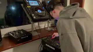 MIX12 [140BPM - GARAGE / LATIN / DUBSTEP]
