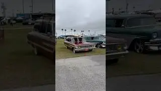 The Perfect Cruising Beach Mobile #oldies #beachcars #classiccars #crusing #classiccruiser