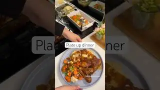 Ужин на тарелке 🍽️ Курица по-каджунски, картофельное пюре и овощи #еда #ужин #курица #картофель