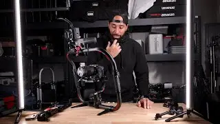 Показаны 3 различных типа стабилизатора для Canon EOS C50 с деревянным каркасом для камеры.