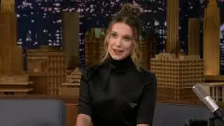 Millie Bobby Brown sing  | Amy Winehouse 