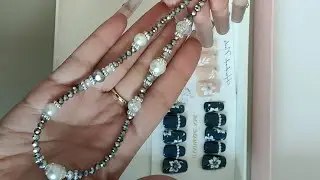 Handmade Nails with Matching Phone Chain #cherryshbe #nailart #handmade #pressonnails #pressons #diy