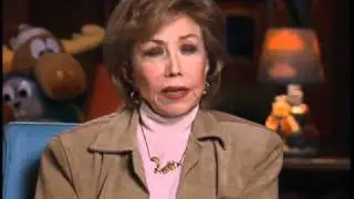 Voiceover legend June Foray discusses The Flintstones pilot - EMMYTVLEGENDS.ORG