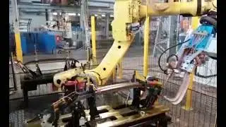 Robotic MIG and Servo Spot Welding Cells