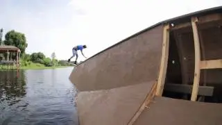 Kevin Henshaw wakeboarding