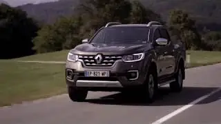 2017 Renault ALASKAN Driving Video