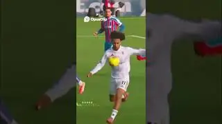 Посмотрите на НЕВЕРОЯТНЫЕ футбольные навыки и голы Адейеми!