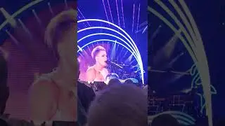 Pink summer carnival tour (Adele song)