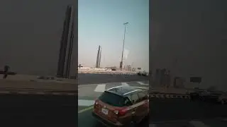 Dubai#Apne guide ke sath sabhi ko Dubai shahar ka khubsurat najara dikhayenge#Dubai mall#BurjKhalifa