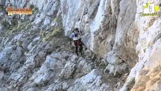 vídeo oficial Travesera 2013: Jidiellu - Escarandi