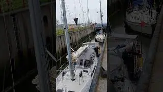 Boatlock Vlissingen Netherlands @TravelwithHugoF  #boatlock #sluicebox #sluice #netherlands