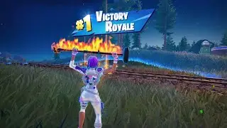 *NEW* DIGITAL GHOST PASTEL HELMET OFF BRITE RAIDER SKIN IN FORTNITE PS5 + A VICTORY ROYALE WIN!