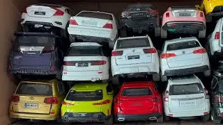 Leta find abox full of model cars,Toyota,Mefcedes,Bmw,Honda,Lexus,Alphard,Rr,Nissan,Mitsubishi
