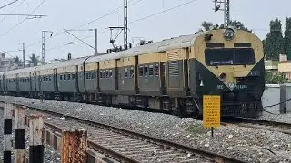 67239 Markapur Road to Tenali Junction MEMU at Guntur Gate l indian railways