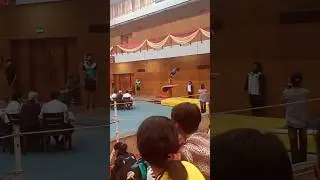 Wait for end seen girls...#gymnast #gymnasticsfails #meerut #viral #parkour #tranding #theboys