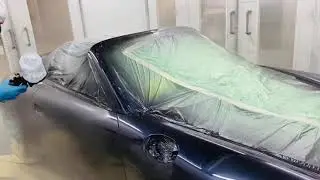 Laying base and clear on a Porsche 997