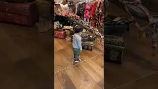 #sydneyairport #respect #buddha #2yearsold #boys #shortsvideo #please_subscribe