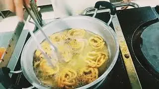 Jalebi #Aaj Jalebi sweet banaya hai #Jalebi kaise banaya #ship good food #ship daily food vlog 
