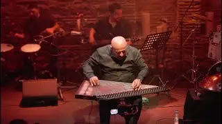 Ayta&ccedil; Doğan - Maksud (Live) (Blind Concert)