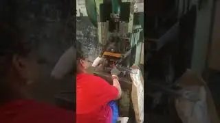 finger protection & safty guard use in power press machine