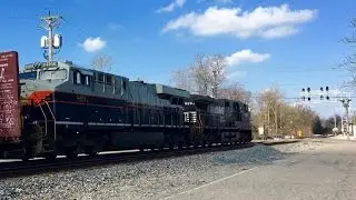 Central Of Georgia Heritage Unit, Railway Crossing Gates & Tropicana Train!