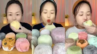 asmr mukbang - sticky and coloring mochi eating