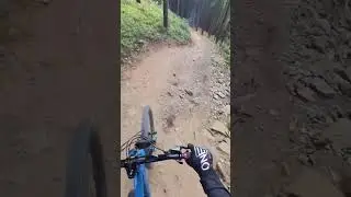 flow line with rockgardens #transitionbikes #sentinelv2 #mtb #enduro #flow #rockgarden #insta360go3