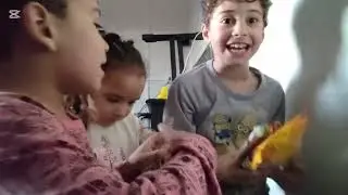 Abriendo regalos de dorflash y boom blox