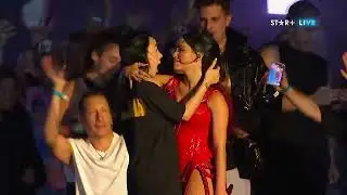 Lali se besa con Nicki Nicole 🔥🔥🔥  - Disciplina Tour (Live Buenos Aires 04-03-2023)