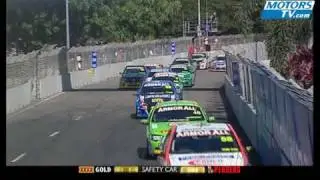 V8 Utes big crash at Townsville 2009