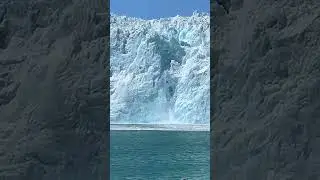 Iceberg fall 😱... Share with your friends 😉 #edit #brainrot #shorts #timepass #iceberg