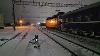 Отправление ЧС4Т-603 со станции Жодино/ChS4T-603 departure from Zhodino station.