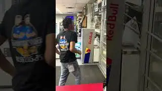 I hate when people do this #youtubeshorts #funny #customer #comedy #hood #shorts #viralvideo