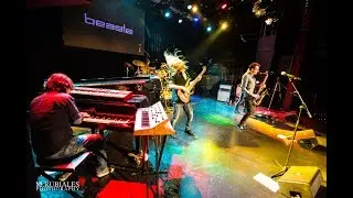 BEAGLE - Show Army (Live at Luz De Gas)