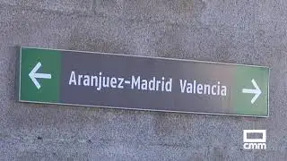 Nostalgia en el último viaje del tren que une Aranjuez con Valencia