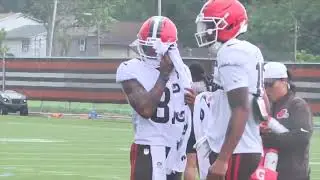 New Browns WR Isaiah Bond gets his first work at training camp