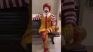 Mcdonald's Ronald statue #shorts #mcdonalds #joker #kids #real  #funny #statue #trending  #viral