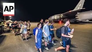 Australian tourists describe terrifying moment of Vanuatu earthquake