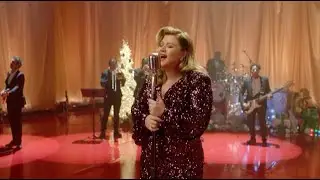 Kelly Clarkson - Merry Christmas Baby (Live)