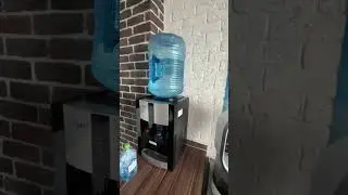 Глент в новым офисе