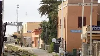 [TRENI & TRANSITI] TRENI sulla Via CASTELVETRANO nei pressi di Marsala e Spagnuola